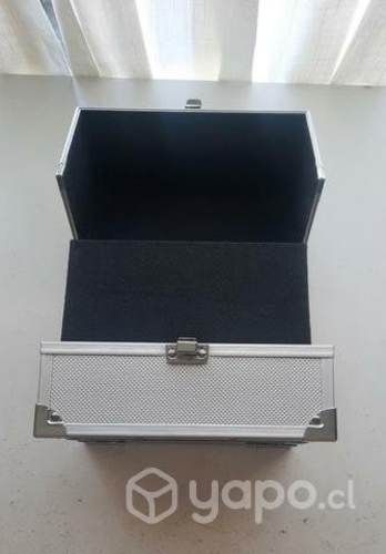 Caja para maquillaje/ esmaltes de uñas