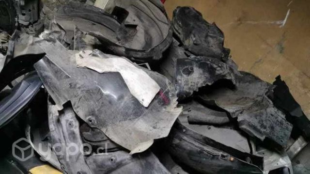 Guardafango Hyundai santa fe 2.2 2014y