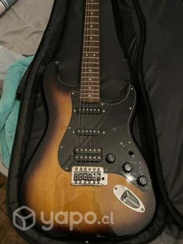 Squier Stratocaster affinity by fender