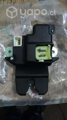 Chapa de maleta electrica Hyundai Elantra 12-16