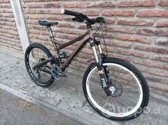Bicicleta Specialized Enduro Pro talla M 26