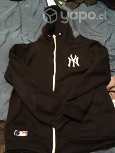 Poleron new york negro