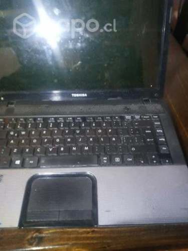 Notebook Toshiba para repuesto o desarme