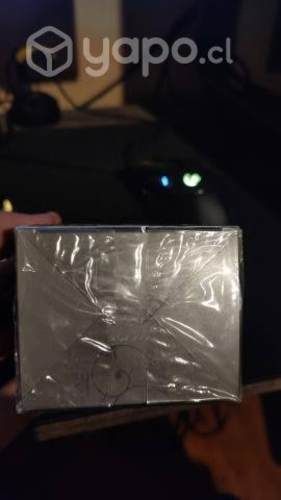 Perfume Avon Outspoken by Fergie - 2010