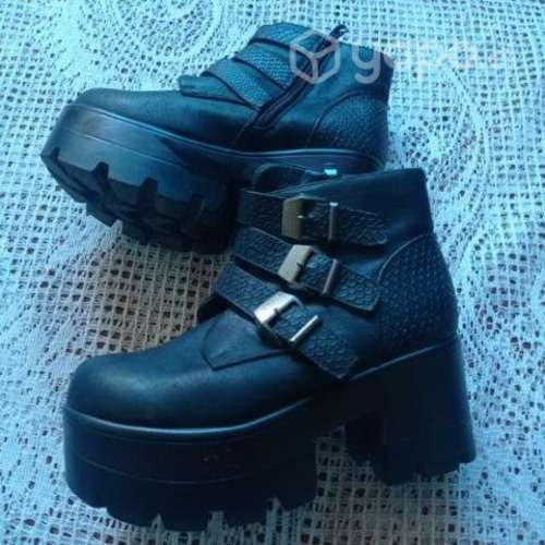Botines talla 35