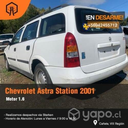 Moldura Chevrolet astra station 2001