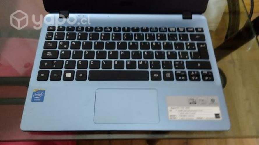 Netbook Acer v5-132 desarme