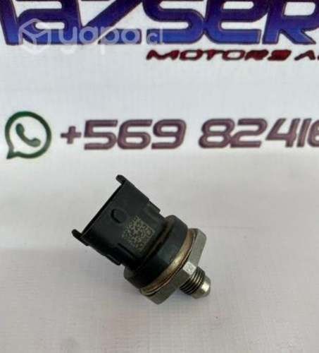 Sensor de presion de combustible Mazda