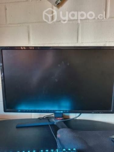 Pc gamer mas monitor 144hz y teclado