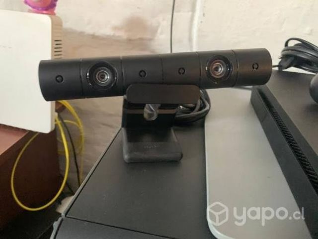 PlayStation 4 slim conversable