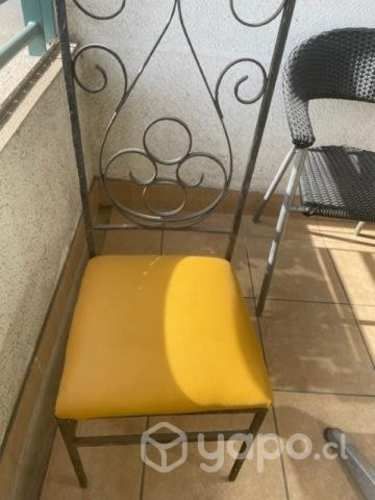 Elegante Silla de Fierro Forjado Impecable