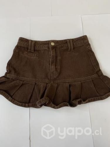 Falda color marron
