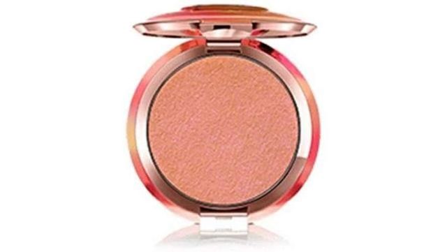 Iluminador Own Your Light de Becca Cosmetics