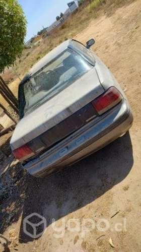 Subaru Legacy 93 motor parte a la llave