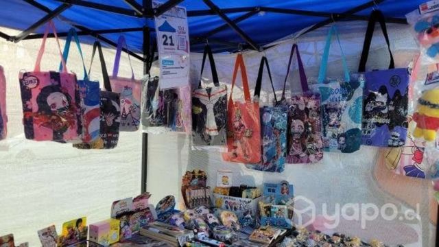 Bolsos y tote bags anime