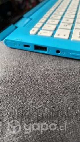 Computador laptop HP stream color celeste