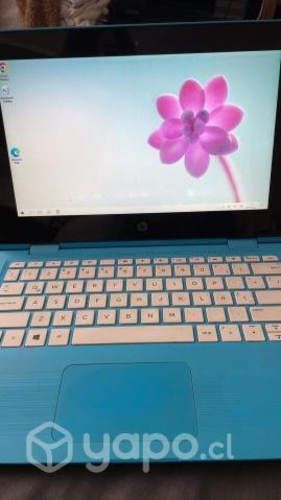 Computador laptop HP stream color celeste