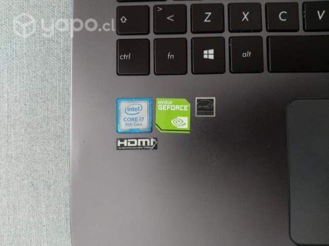 Computador asus I7 zenbook UX430UN