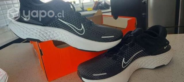 Zapatillas Nike ZoomX Invincible Run Fl