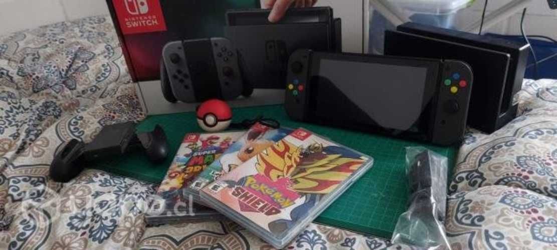 Nintendo Switch con 4 juegos fisicos