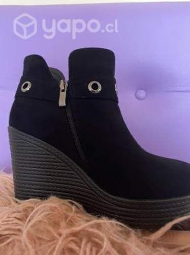 Botas negras