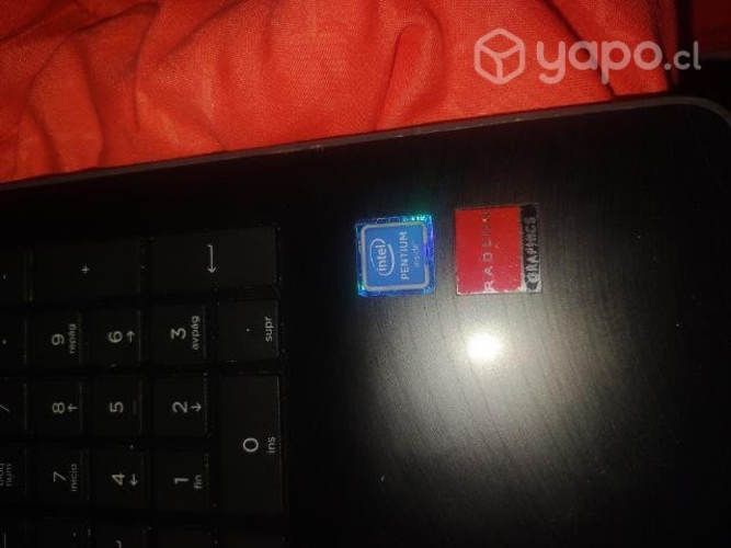 Laptop HP Pentium + Radeon AMD