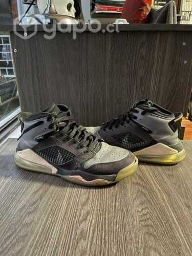 JORDAN Mars 270 / Talla 42.5