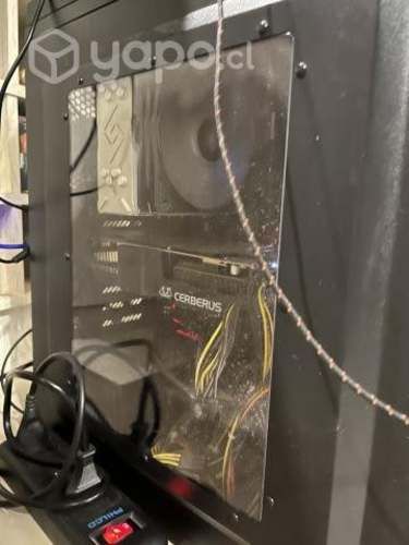 Torre PC gamer (casi sin uso)
