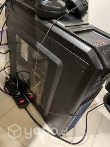 Torre PC gamer (casi sin uso)