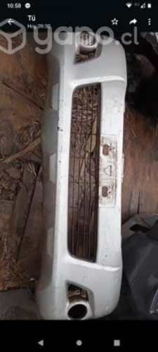 Parachoque Toyota Hilux 2013