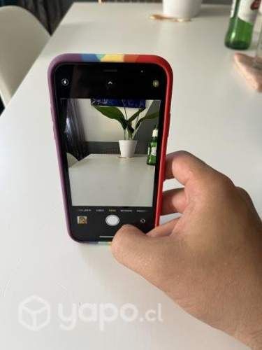 Apple iPhone XR 64 GB- Amarillo