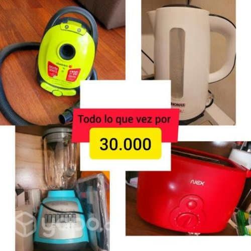 Licuadora + hervidor 3litros + tostador de pan +as