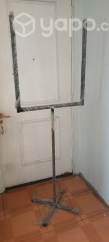 Atril publicitario nuevo metalico liviano