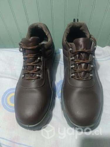 Zapatos de Seguridad Bata