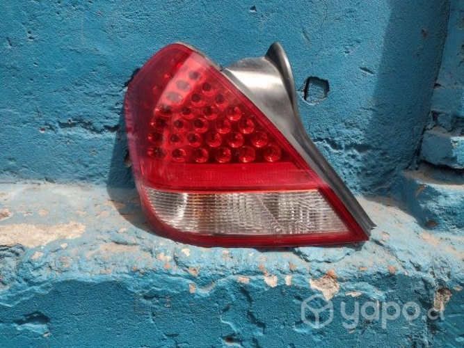 Foco trasero izq Samsung sm