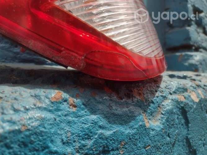 Foco trasero izq Samsung sm