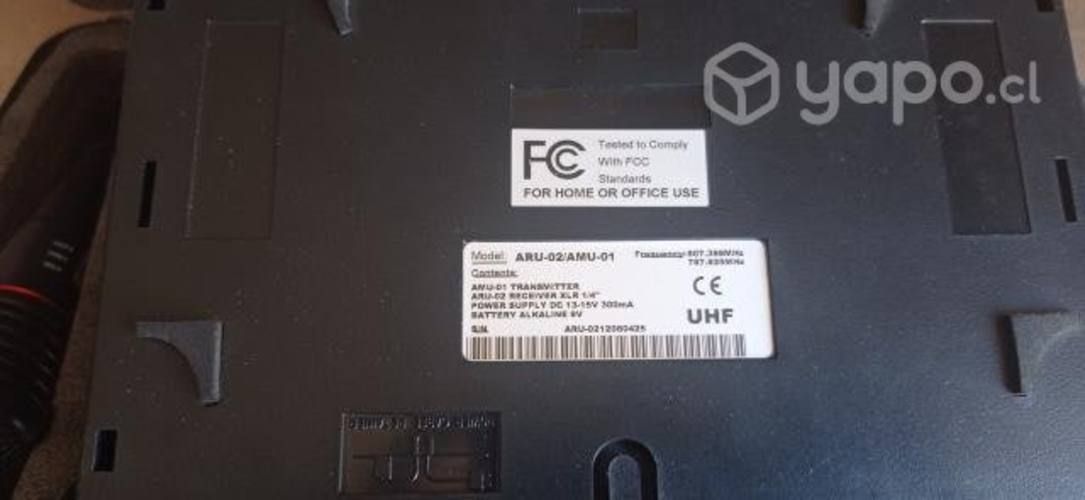 Micrófono inalámbrico marca Aurax modelo Aru-02 Am