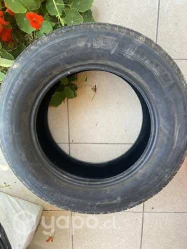 Michelin P265 / 60 R18