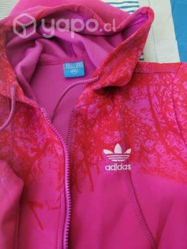 Buzo deportivo nuevo