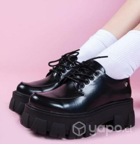 C MORAN número 38 zapatos con plataforma