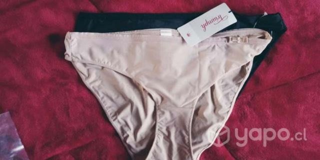 Triumph talla 42 2 unidades