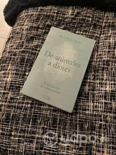 De animales a dioses / Yuval Noah Harari