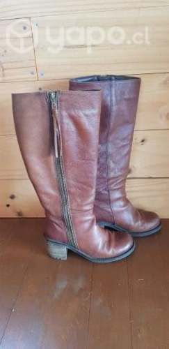 Botas 100% cuero marca zappa