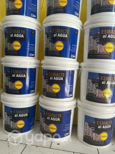 Pintura esmalte al agua