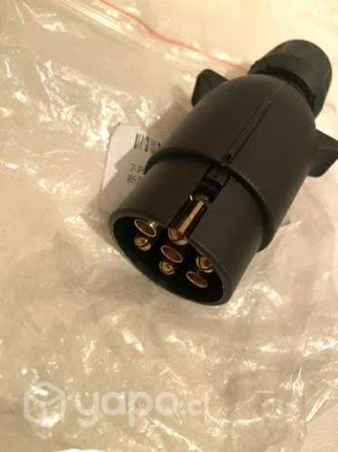 Conector o enganche para remolque