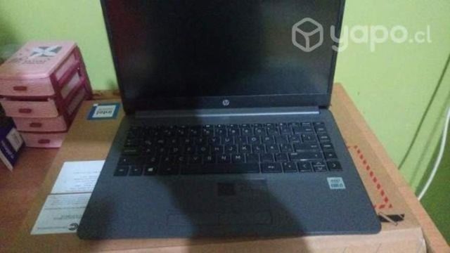 HP 14" 8g ram
