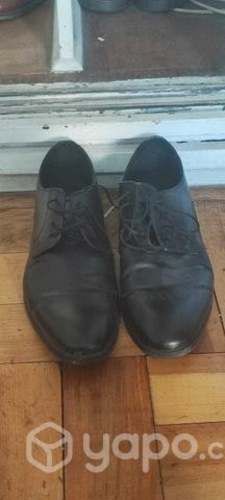 Zapatos negro número 45