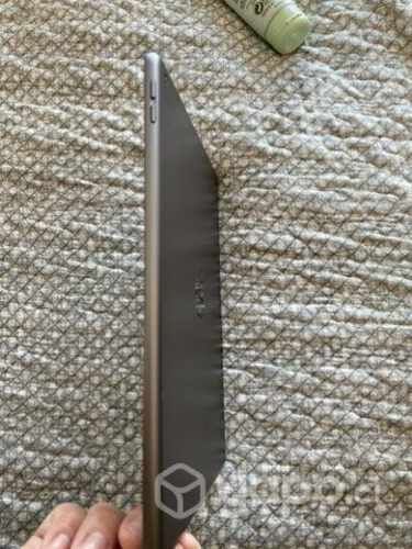 IPad novena generación 64gb