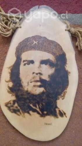 Cuadro tallado en tronco del Che Guevara