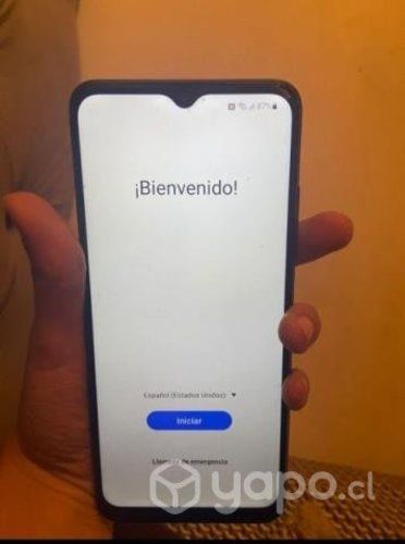 Teléfono A22 en caja